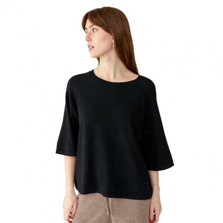 Movesgood - Bamboo Cashmere Thin Knitted T-Shirt Svart i gruppen Kläder / Dam hos Rekoshoppen.se (2780)