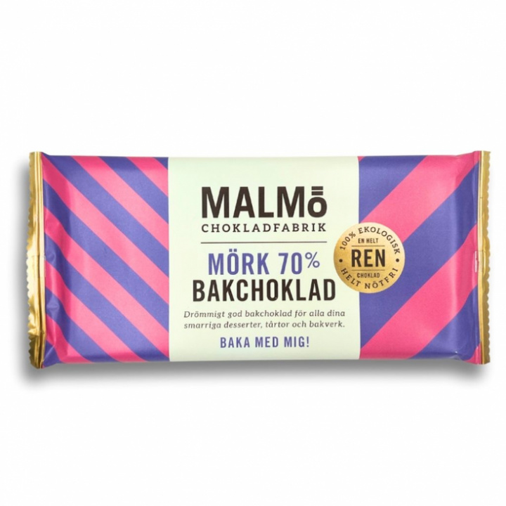 Ekologisk bakchoklad mörk 70 procent i förpackning