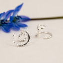 MNOP Jewelry - Örhängen Luna i Återvunnet Silver