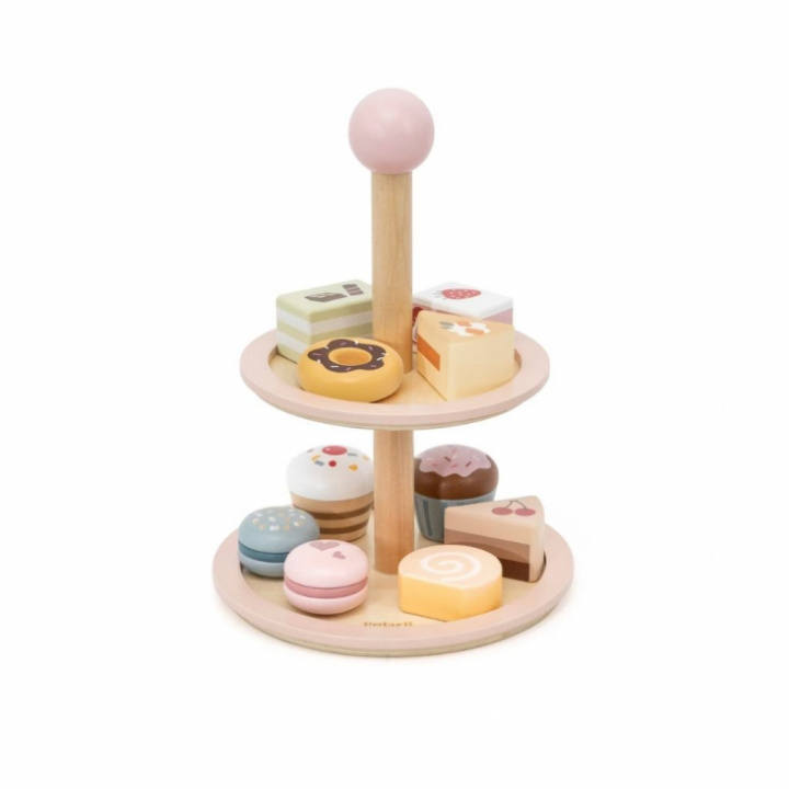 Kakfat i trä med nio färgglada godsaker